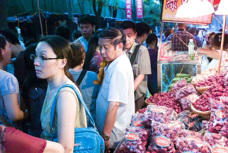 crowded market